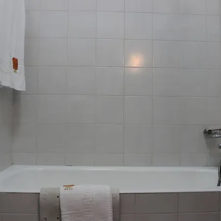 Albergaria Da Se & 3* בראגה